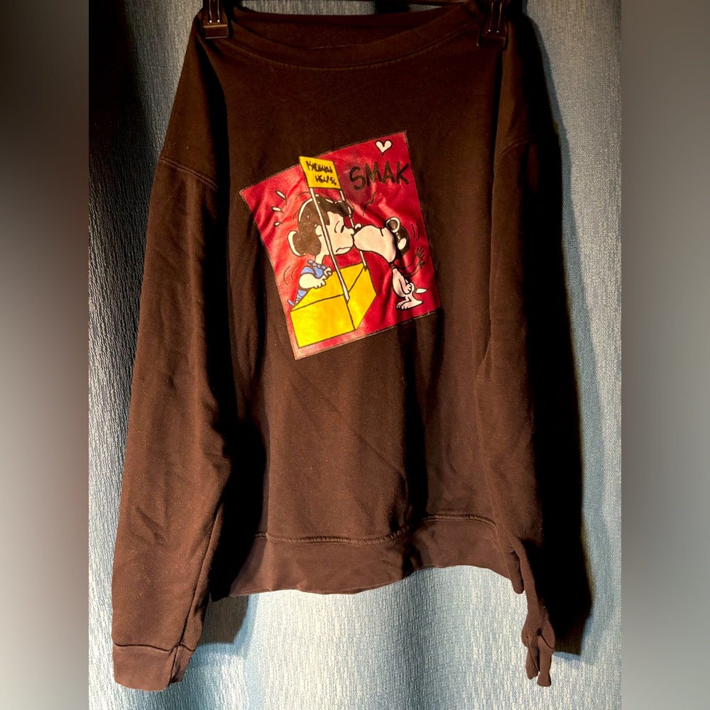 Unique Vintage Peanuts Snoopy & Lucy Sweater